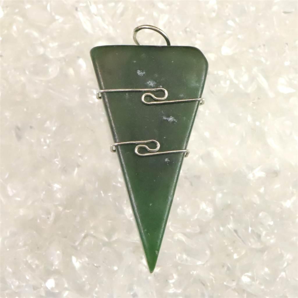 H&E社 ニュージーランド グリーンストーン タンブル ペンンダントトップ 9.4g #75999