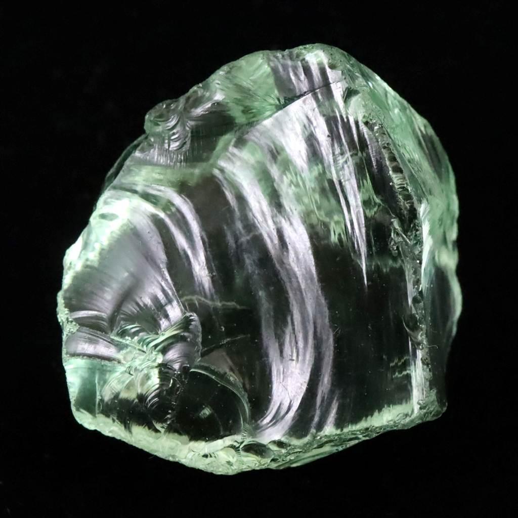 インドネシア産アンダラクリスタル ライトグリーン 15.9g #88654