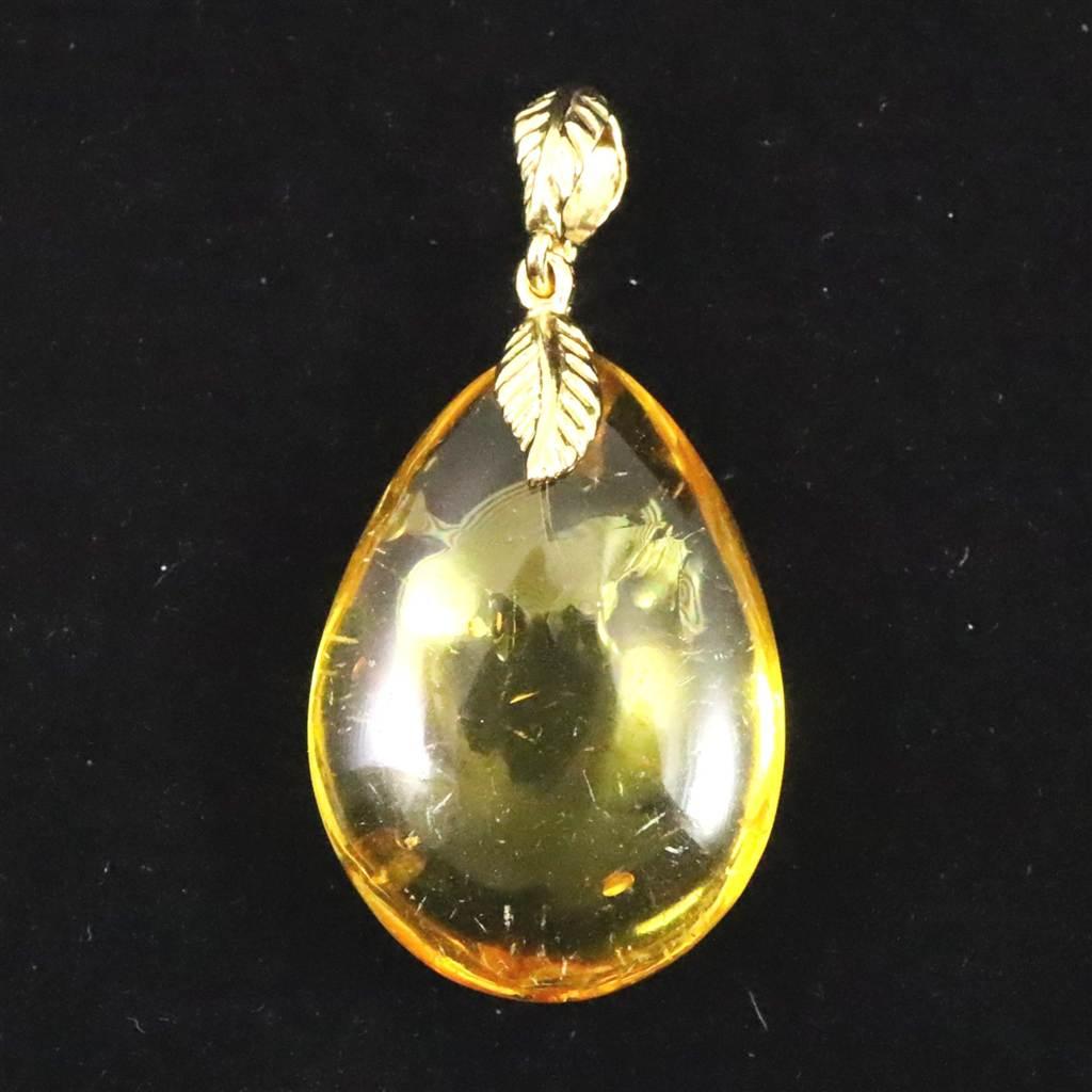 天然琥珀　バルティックアンバー 25mm ペアシェイプ ペンダント 2.9g #84429