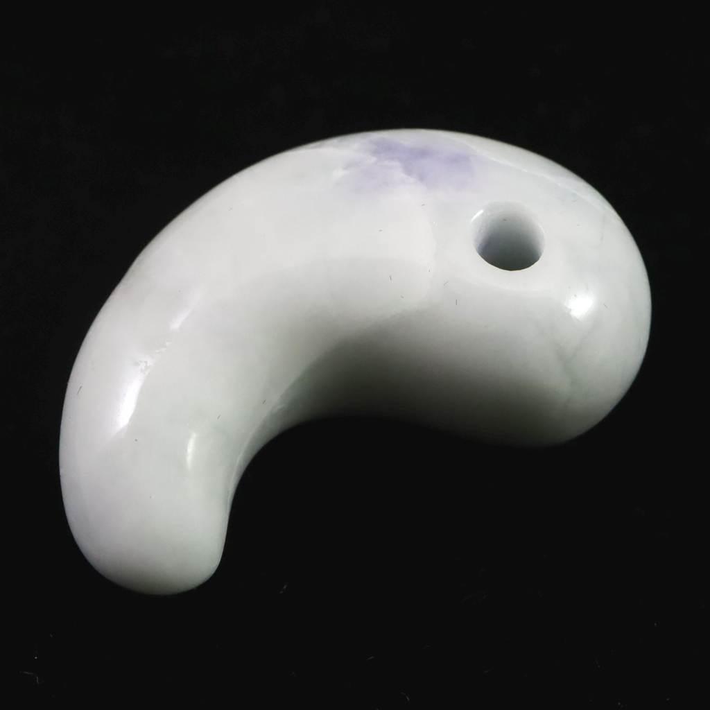 糸魚川翡翠 ラベンダー 30mm勾玉 現代の名工作 　11.3g #66718 | 4枚目