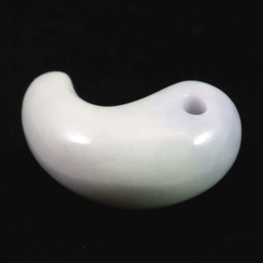 糸魚川翡翠 ラベンダー 29mm勾玉 現代の名工作 　10.9g #76677 | 4枚目