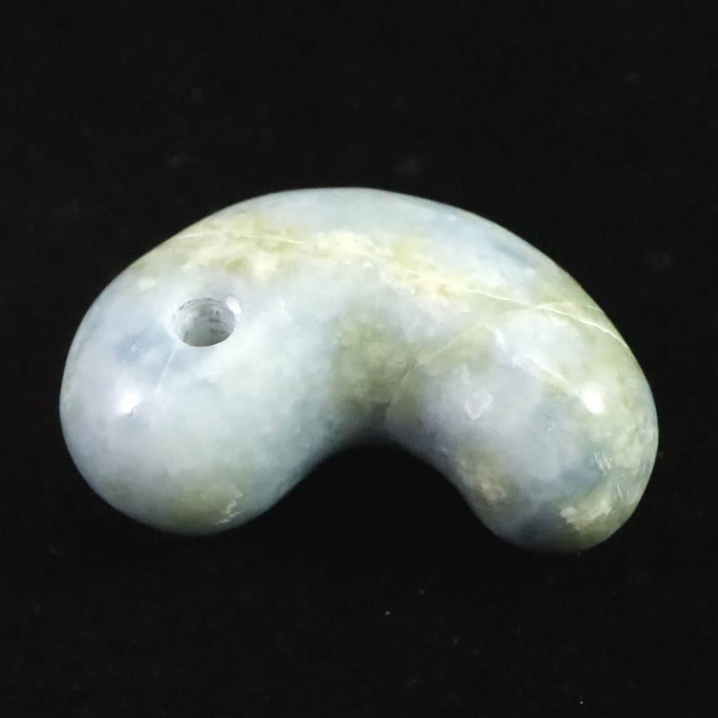 糸魚川翡翠  ヒスイ 小滝産 青 28mm勾玉 ディレクトリカード付 9.9g #52552 | 6枚目