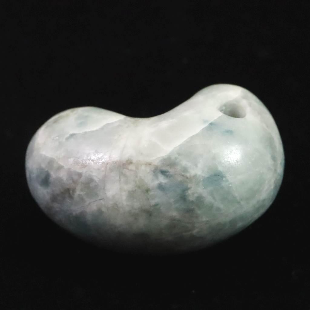 糸魚川翡翠  ヒスイ 小滝産 薄青 30mm勾玉 ディレクトリカード付 16.0g #54519 | 6枚目