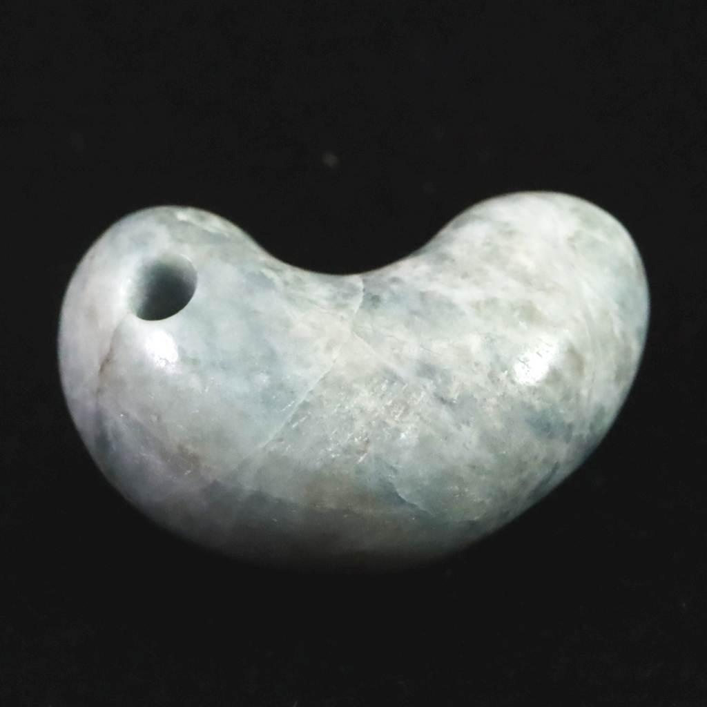 糸魚川翡翠  ヒスイ 小滝産 薄青 25mm勾玉 ディレクトリカード付 8.8g #14019 | 3枚目