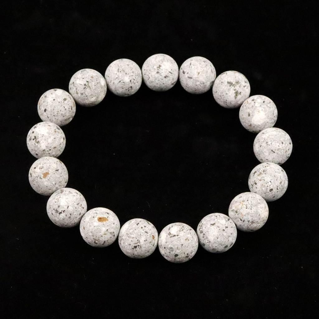 石川県産 医王石  12mmブレスレット  38.4g #17066