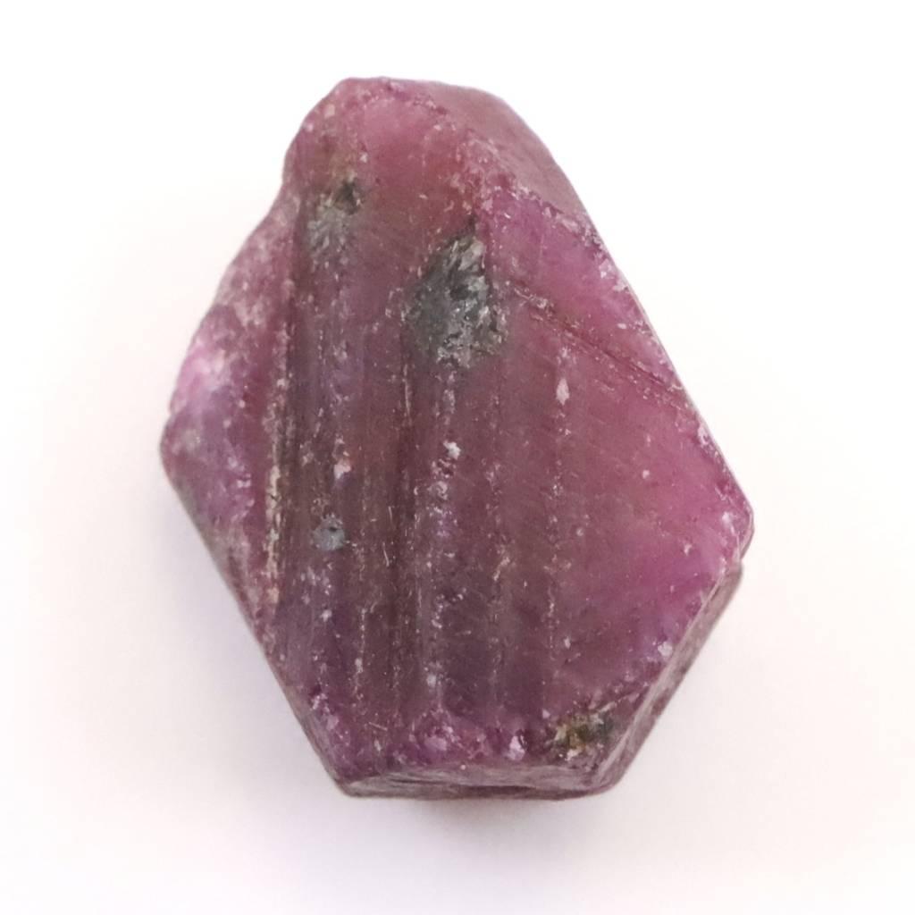 インド産 ルビー 結晶 　17mm原石 蛍光 4.7ｇ #95229