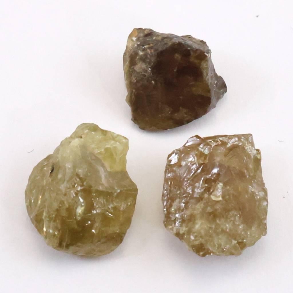 ザギマウンテン産 スフェーン 原石 3個セット 2.8g #185321枚目の画像