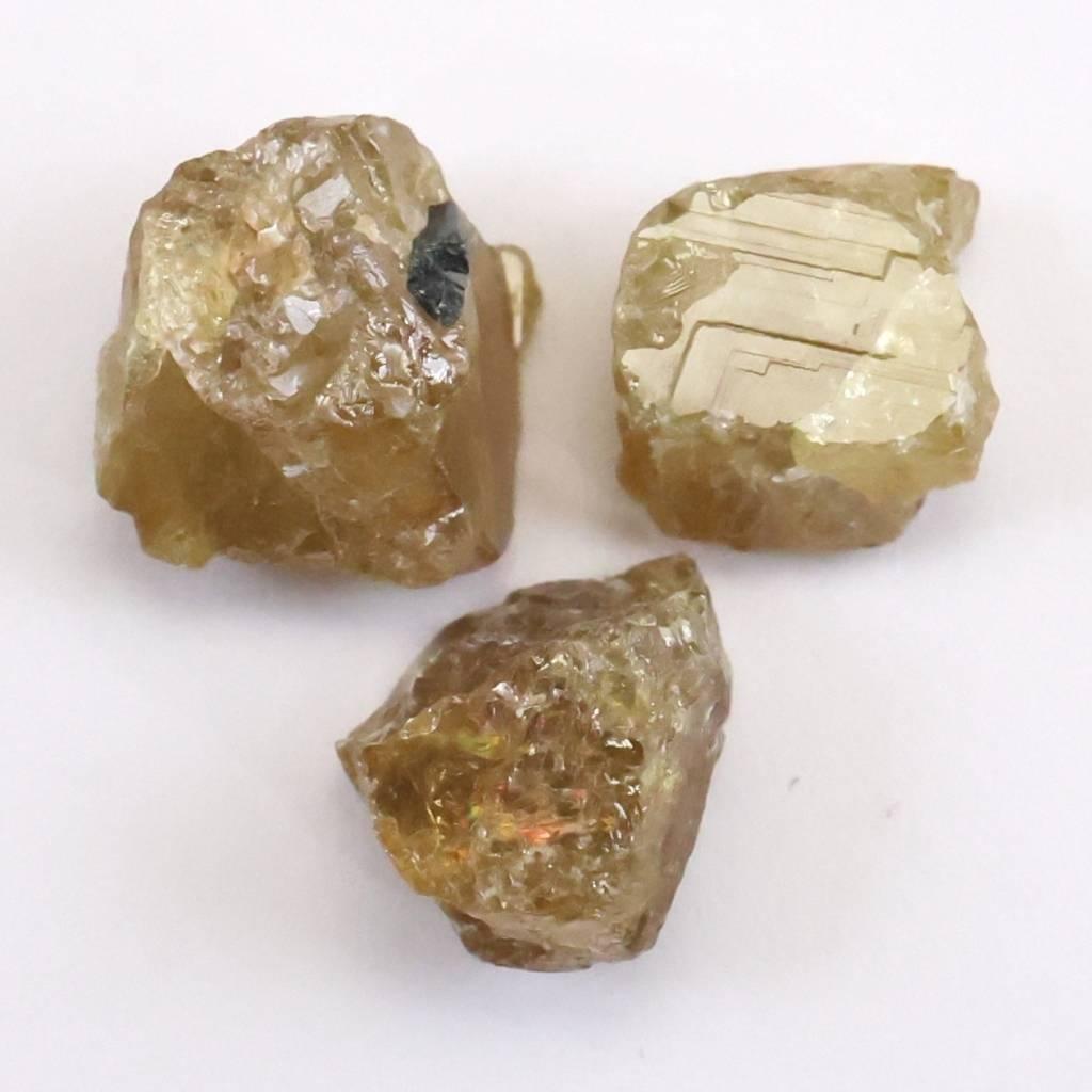 ザギマウンテン産 スフェーン 原石 3個セット 3.1g #353561枚目の画像