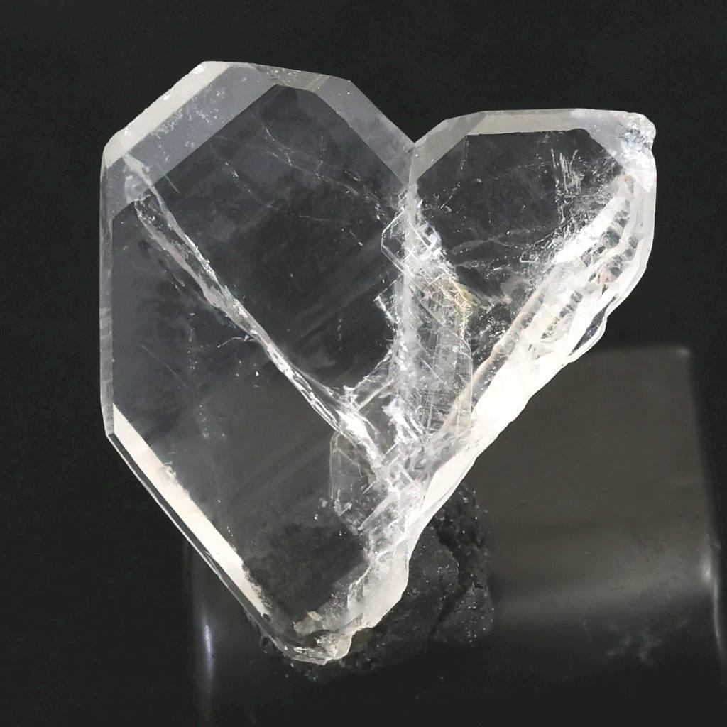 長崎県奈留島産 日本式双晶 2.13g #14465