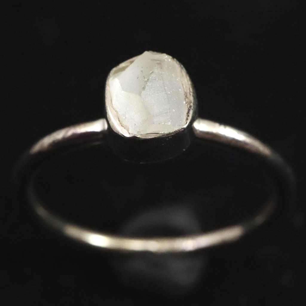 ロシア産 フェナカイト 6.6X4.3mm 原石 リング 16号 #66727