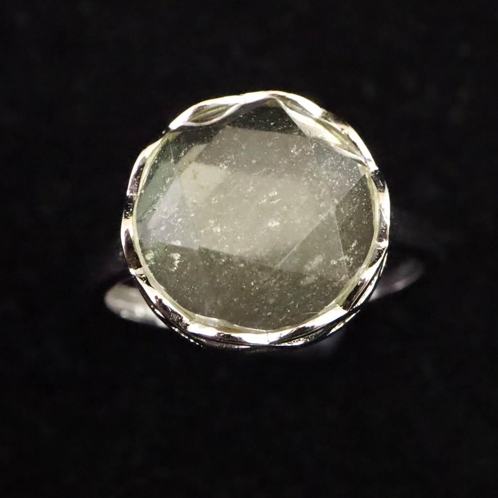 リビアンデザートグラス 11.5mmヘキサゴンカット リング  2.9g  #16528 | 3枚目