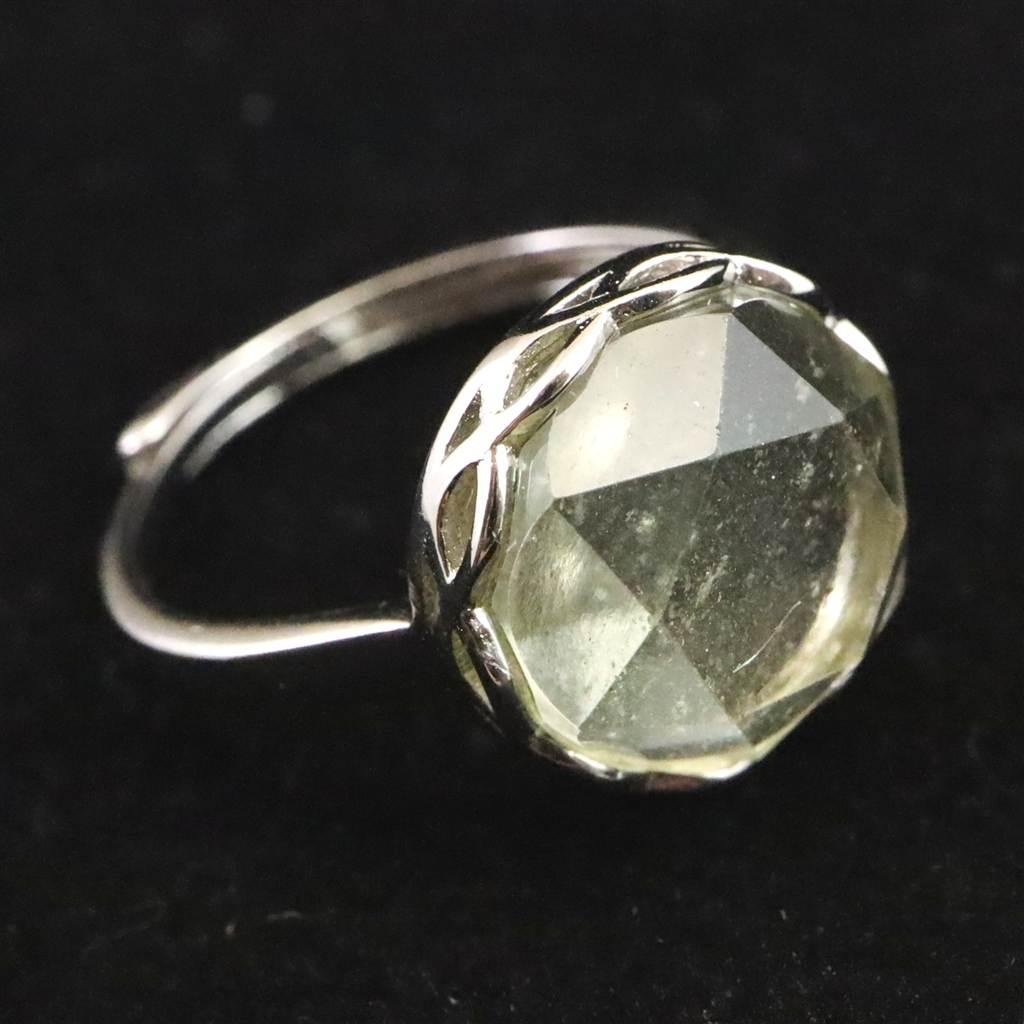 リビアンデザートグラス 11.5mmヘキサゴンカット リング  2.9g  #16528 | 5枚目