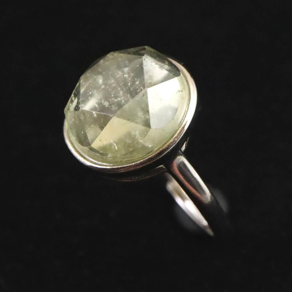 リビアンデザートグラス 12mmヘキサゴンカット リング  2.7g  #71844 | 4枚目