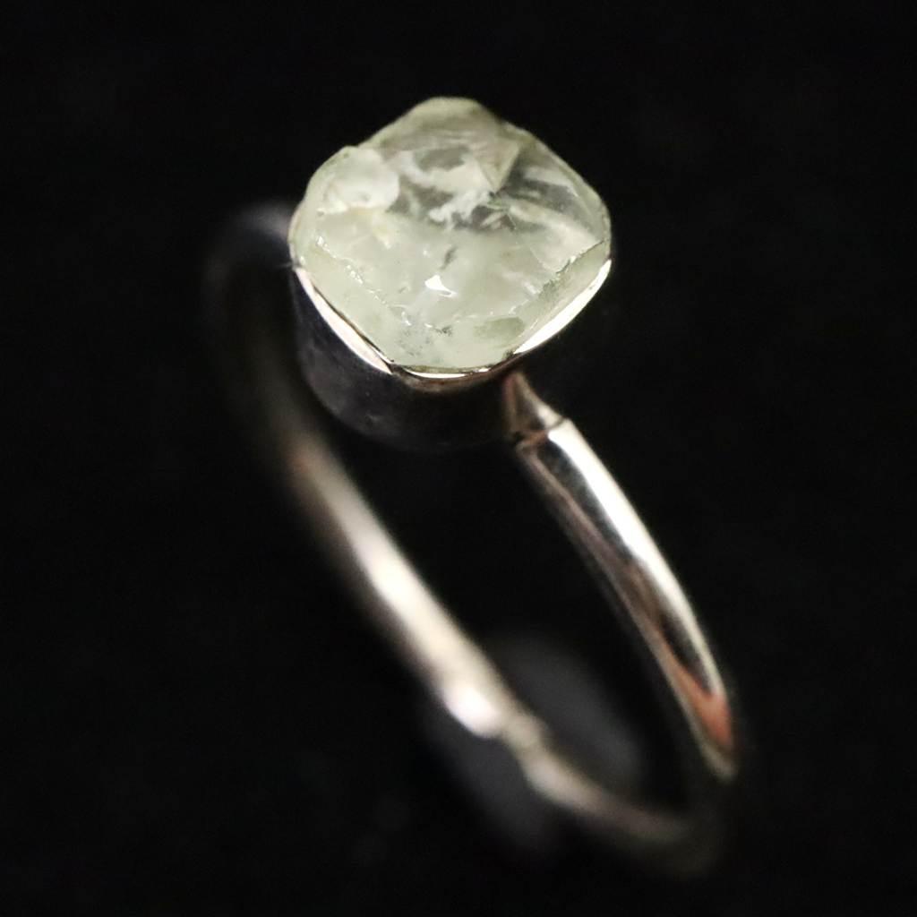 ブラジル産　グリーン ヘルデライト  原石 リング 14号 2.1g #66144 | 4枚目