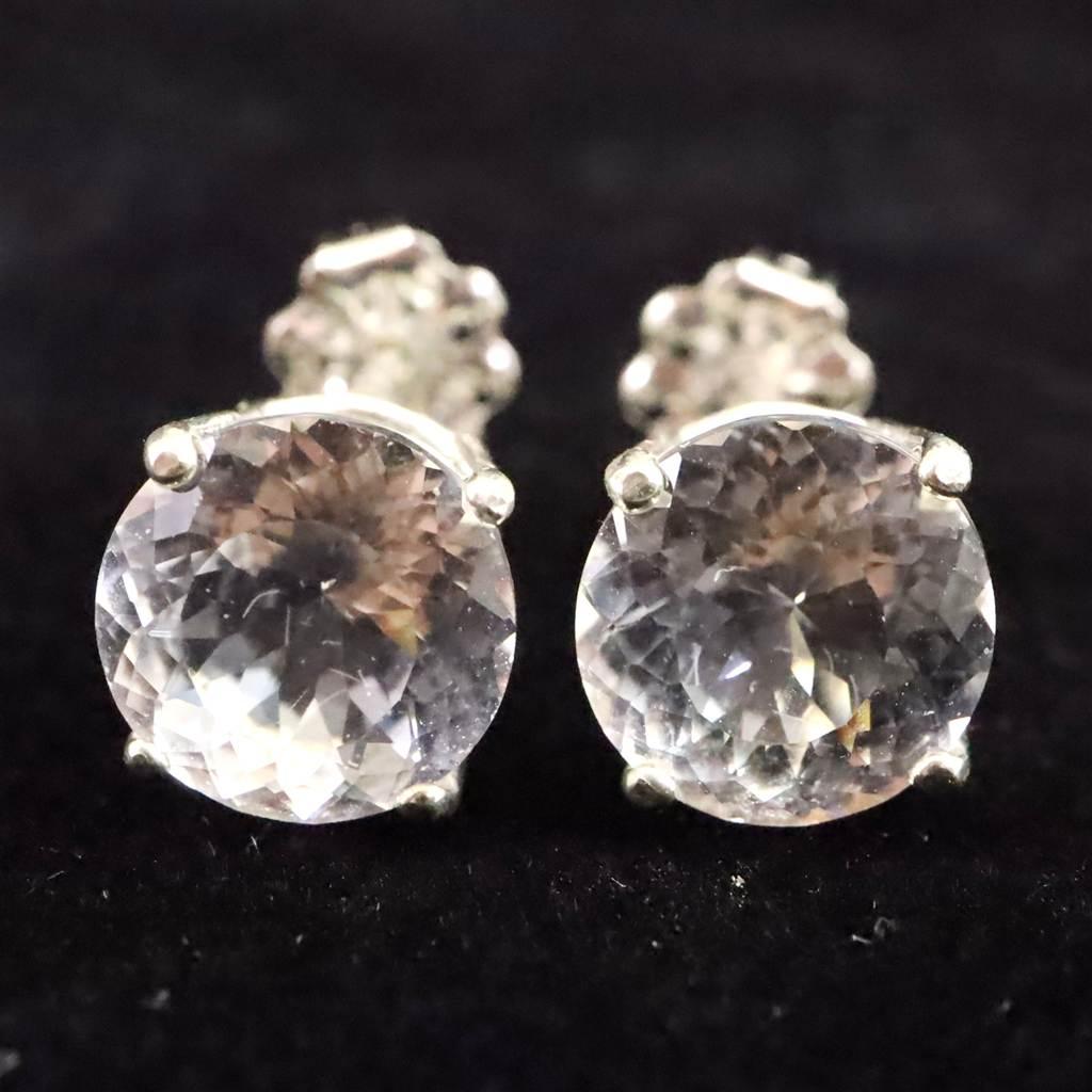 ロシアンレムリアン 8mmラウンド ファセットカット ピアス  1.9g #376311枚目の画像