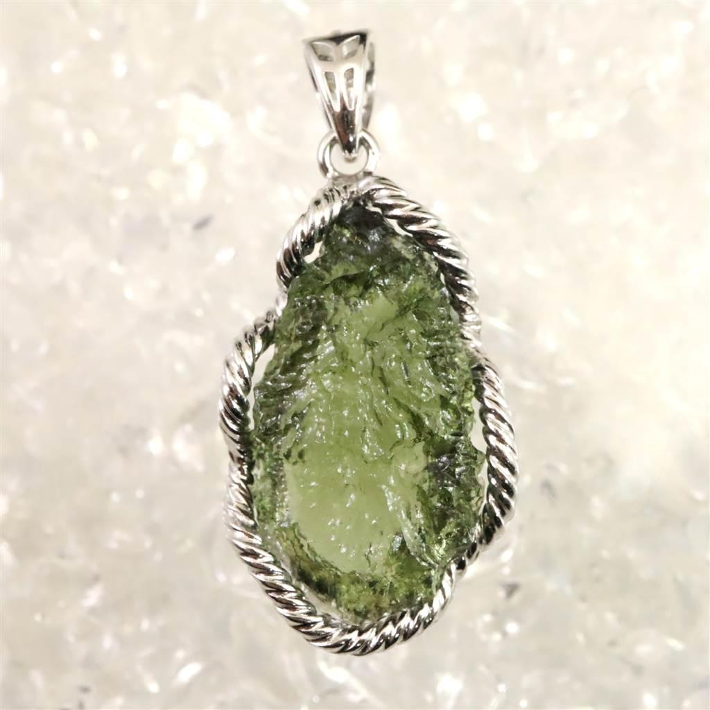 モルダバイト 原石 AAA?グレード  ペンダント  5.39g #70079