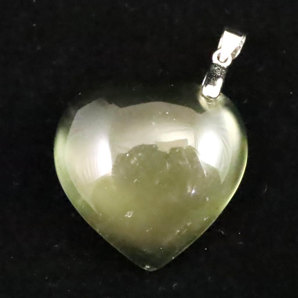 リビアンデザートグラス 27mmハートポリッシュ ペンダント 9.0g  #79128