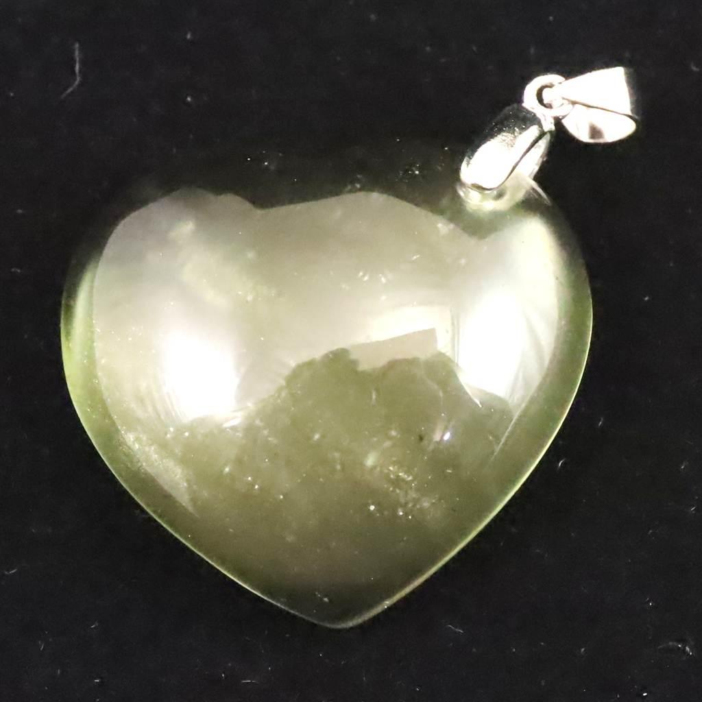 リビアンデザートグラス 28mmハートポリッシュ ペンダント 9.2g  #81307