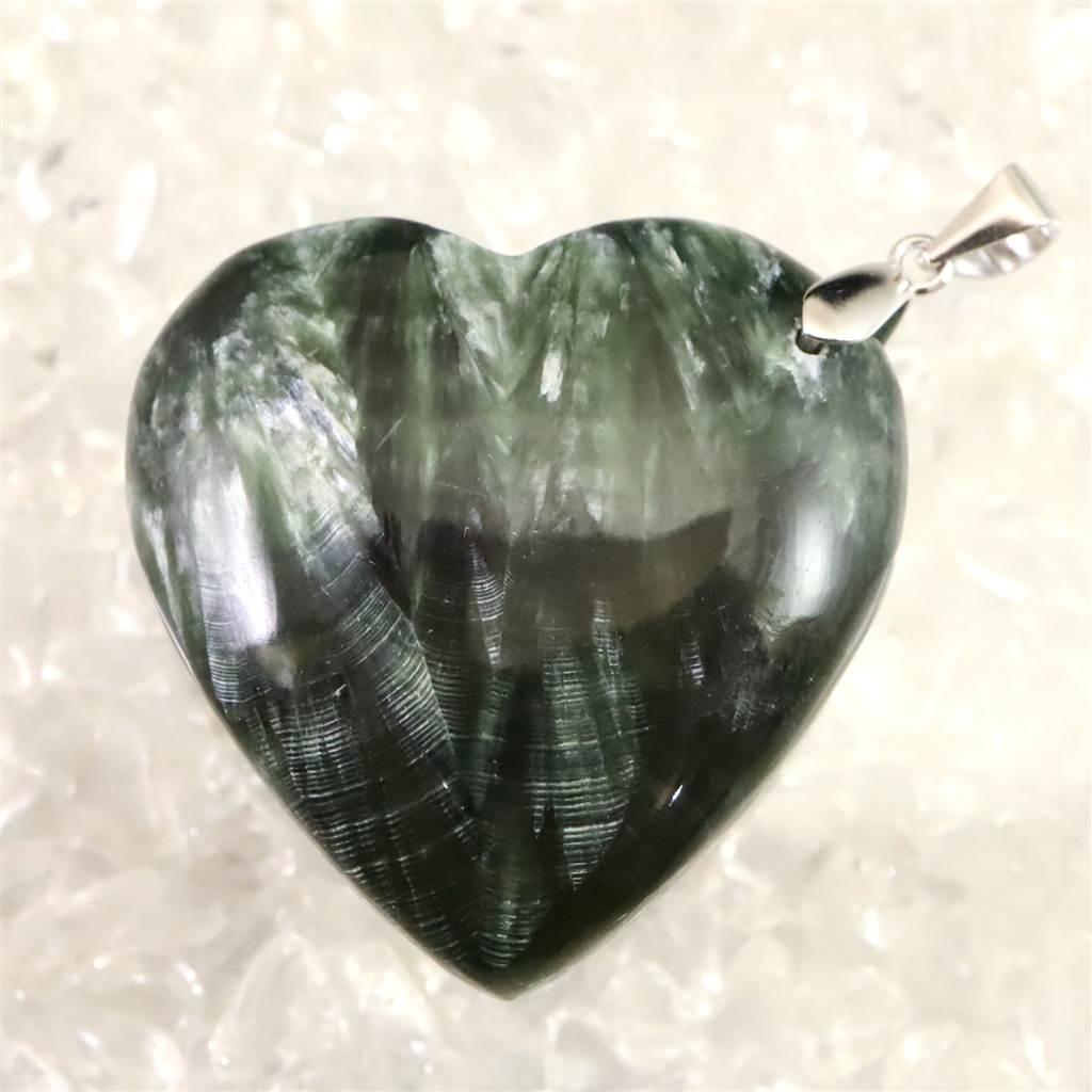 セラフィナイト クリノクロア　31mmハート ペンダント 12.2g #63060