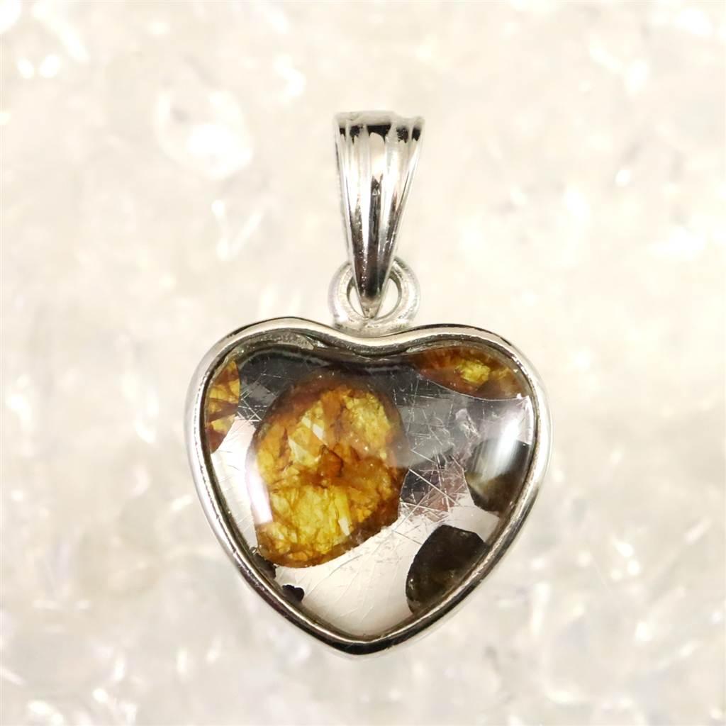 ロシア産　パラサイト隕石　12mmハート　ペンダント 2.59g #16751