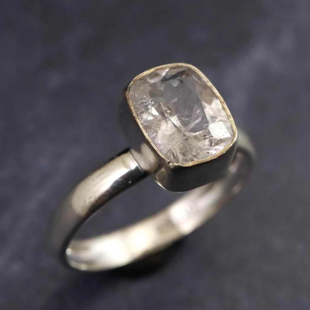 ロシア産 フェナカイト 9X7mmファセットカット リング 13.5号 #74709 | 2枚目