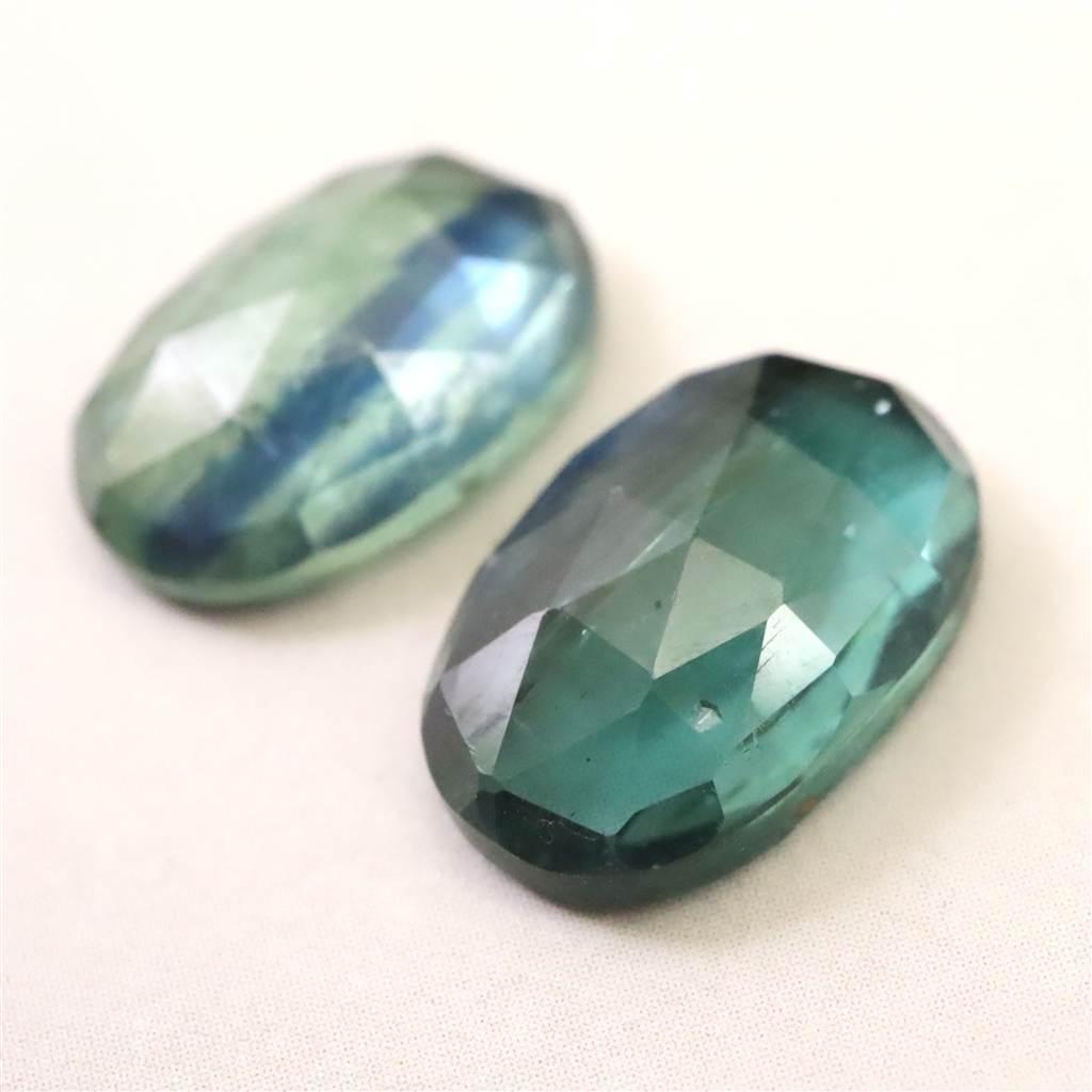 カイヤナイト エメラルドグリーン 12X8mmオーバルカット ルース ペア 8.0ct #21166 | 4枚目