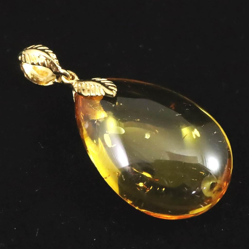 天然琥珀 バルティックアンバー 25mm ペアシェイプ ペンダント 2.8g #67400 | 2枚目