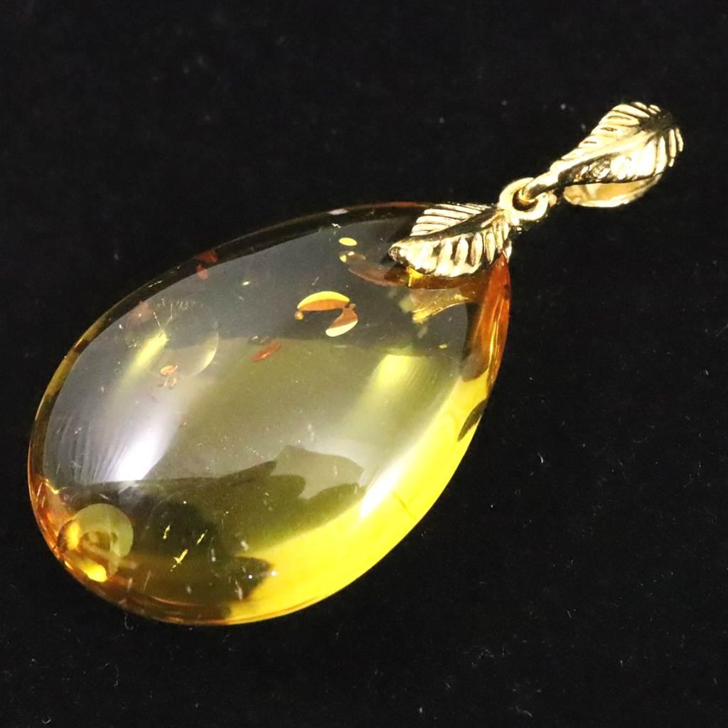 天然琥珀 バルティックアンバー 25mm ペアシェイプ ペンダント 2.8g #67400 | 3枚目