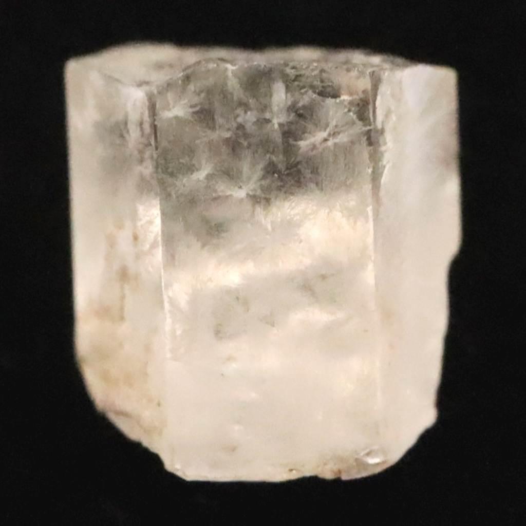 ミャンマー モゴク産 フェナカイト 結晶原石 1.54ct #937791枚目の画像