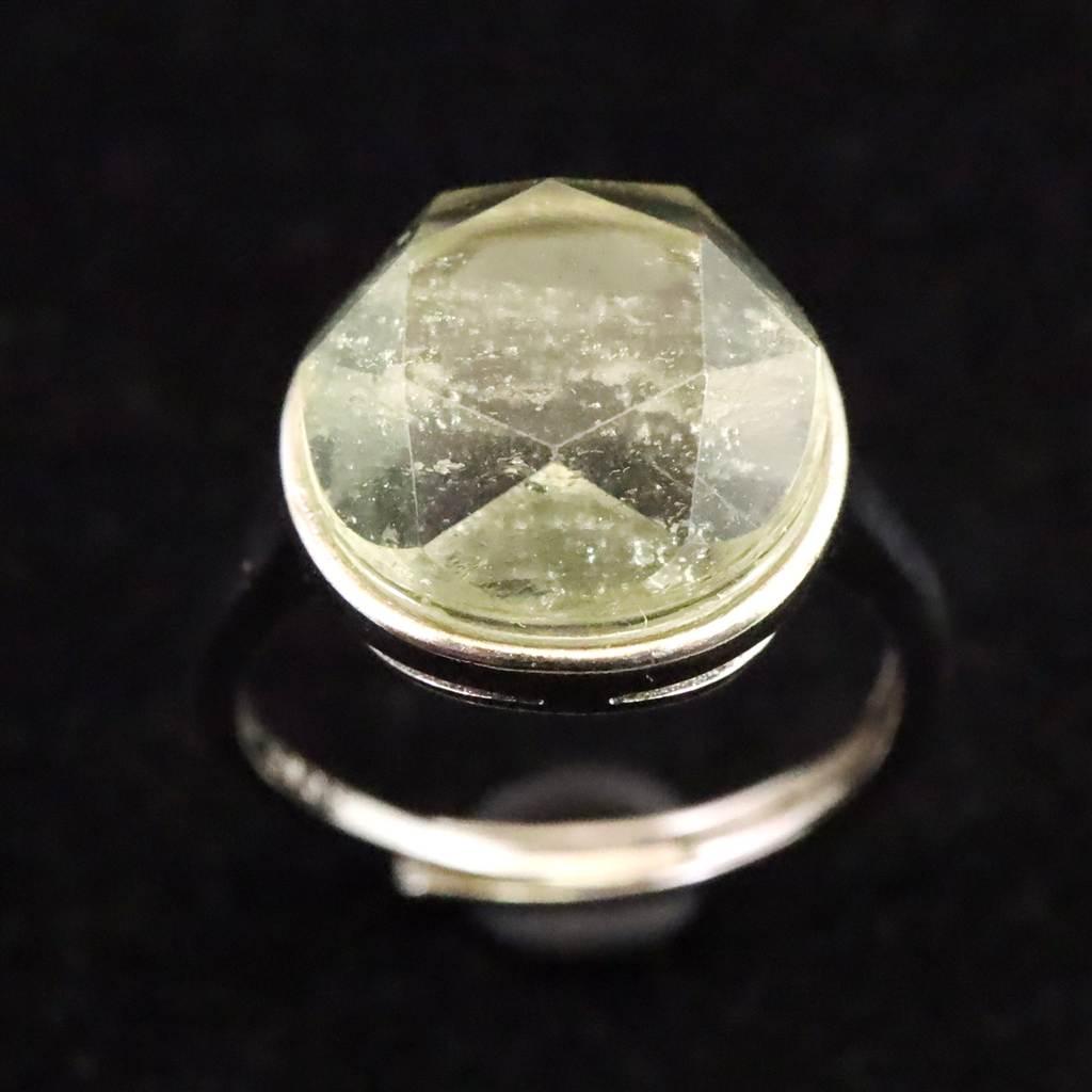 リビアンデザートグラス 12mmヘキサゴンカット リング 2.7g #718441枚目の画像