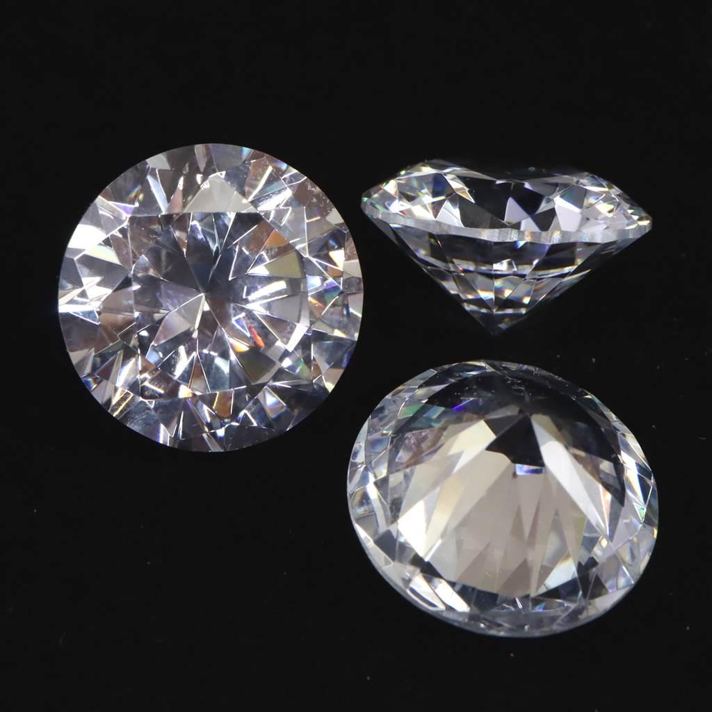 キュービックジルコニア CZ 15mm ラウンドカット ルース クリア #25367 | 4枚目