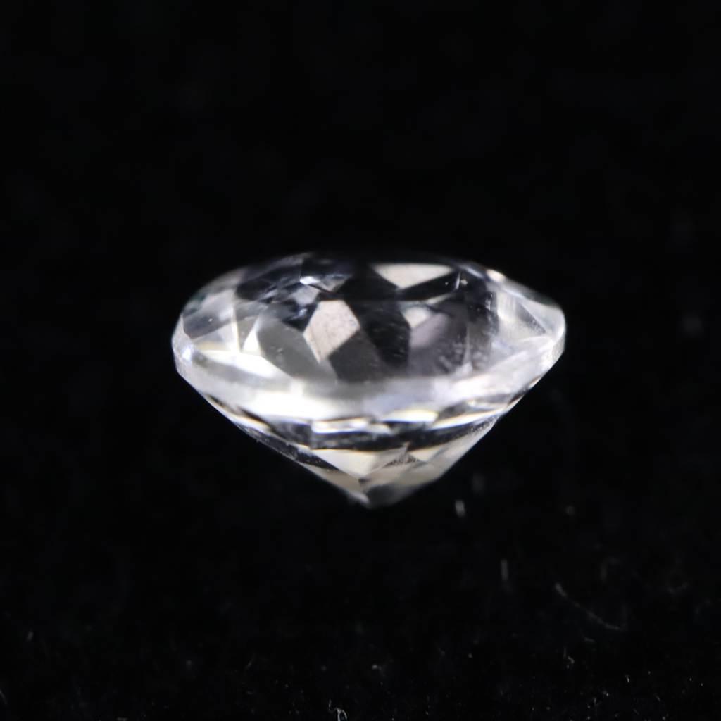 H&E社 フェナカイト A++ 4.8mmラウンドカット ルース 0.47ct #37245 | 5枚目