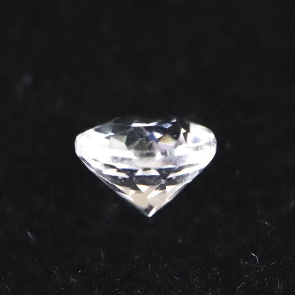 H&E社 フェナカイト A++ 4.3mmラウンドカット ルース 0.33ct #77190 | 5枚目