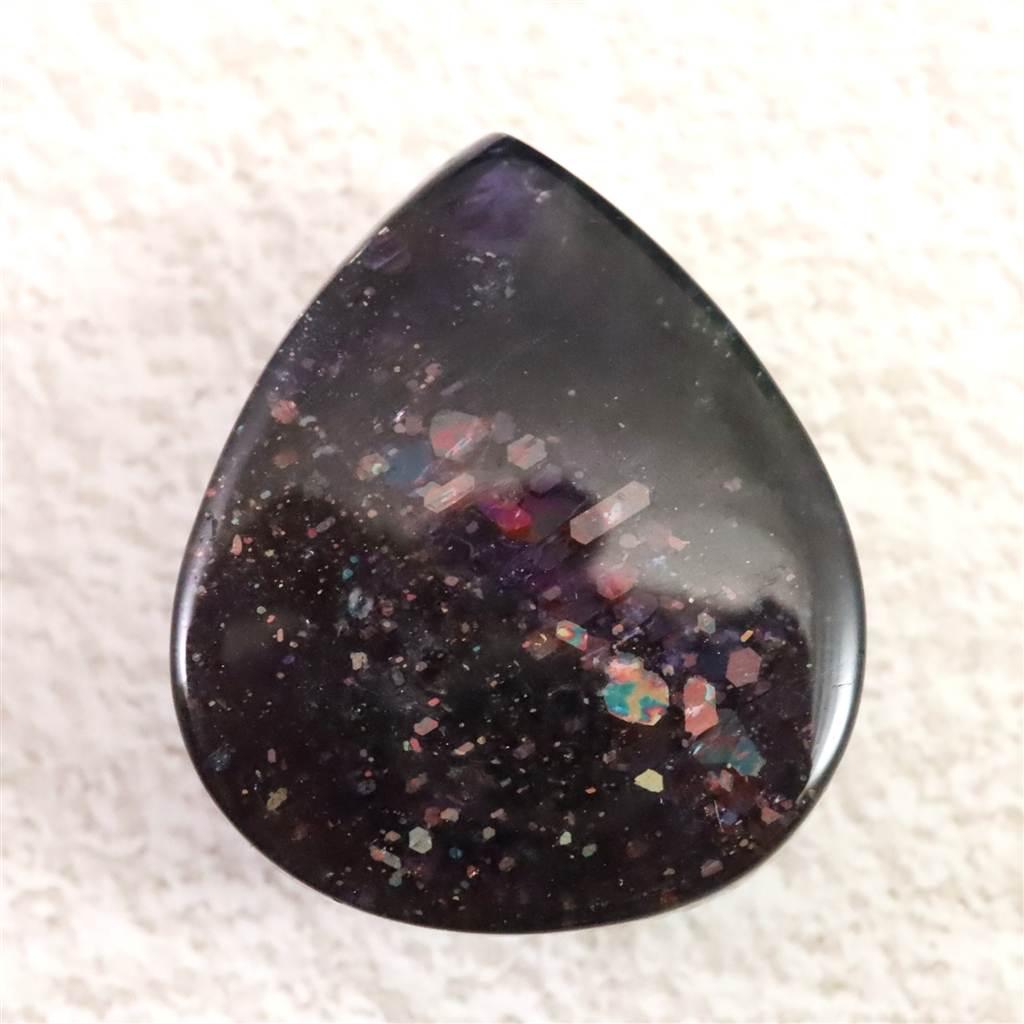 ブラッドショット アイオライトサンストーン26mmドロップ カボション 9.4g #24076 | 5枚目