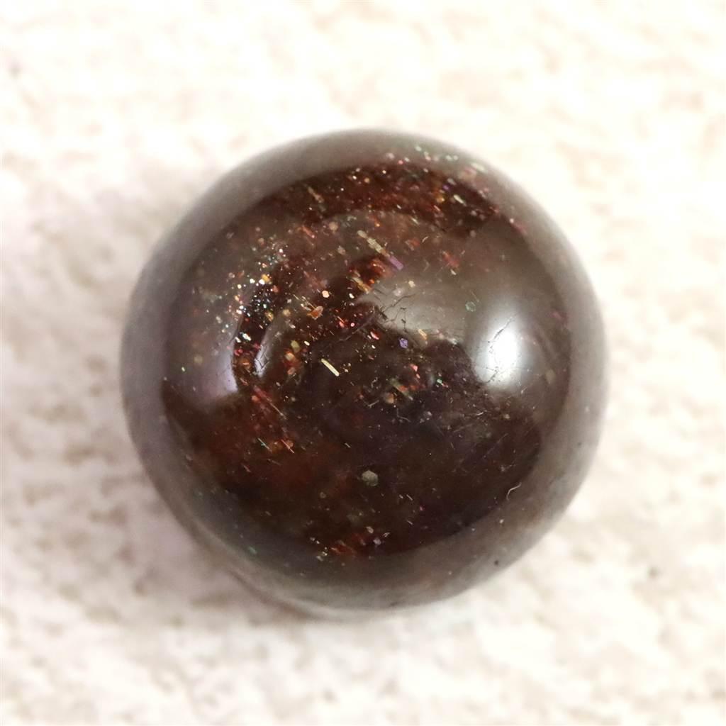 ブラッドショット アイオライトサンストーン15mmラウンド カボション 3.8g #457471枚目の画像